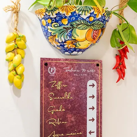 Federico 70 Smeraldo 캡슐호텔